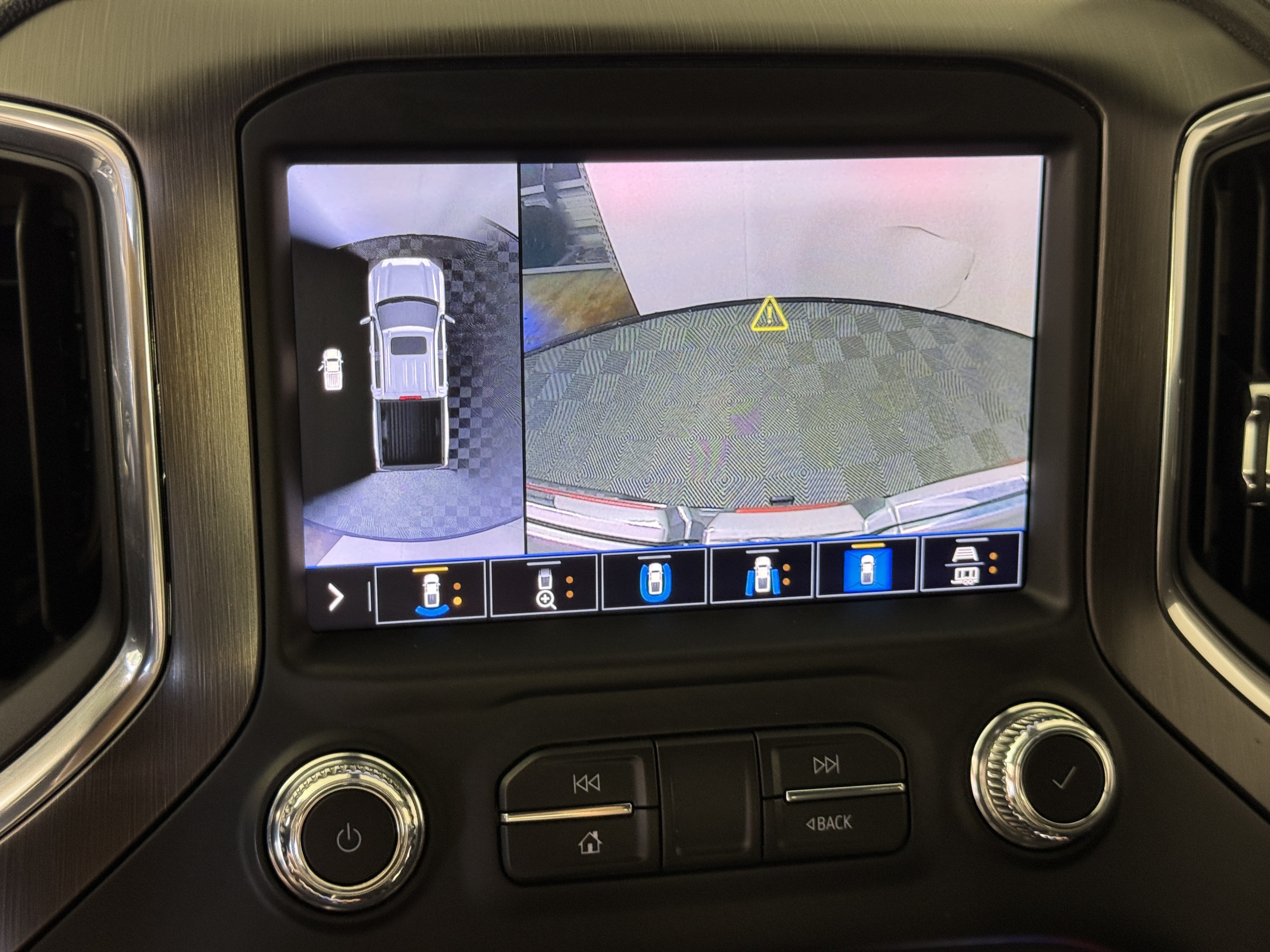 Used 2020 GMC Sierra 1500 AT4 w/ AT4 Premium Package AWD/4WD image 19