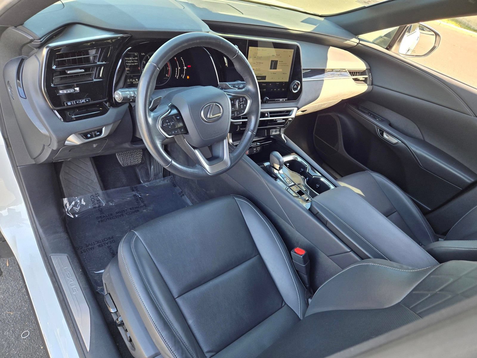 Used 2024 Lexus RX 350 FWD w/ Technology Package image 16