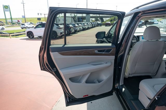 New 2026 Volkswagen Atlas SE FWD image 14
