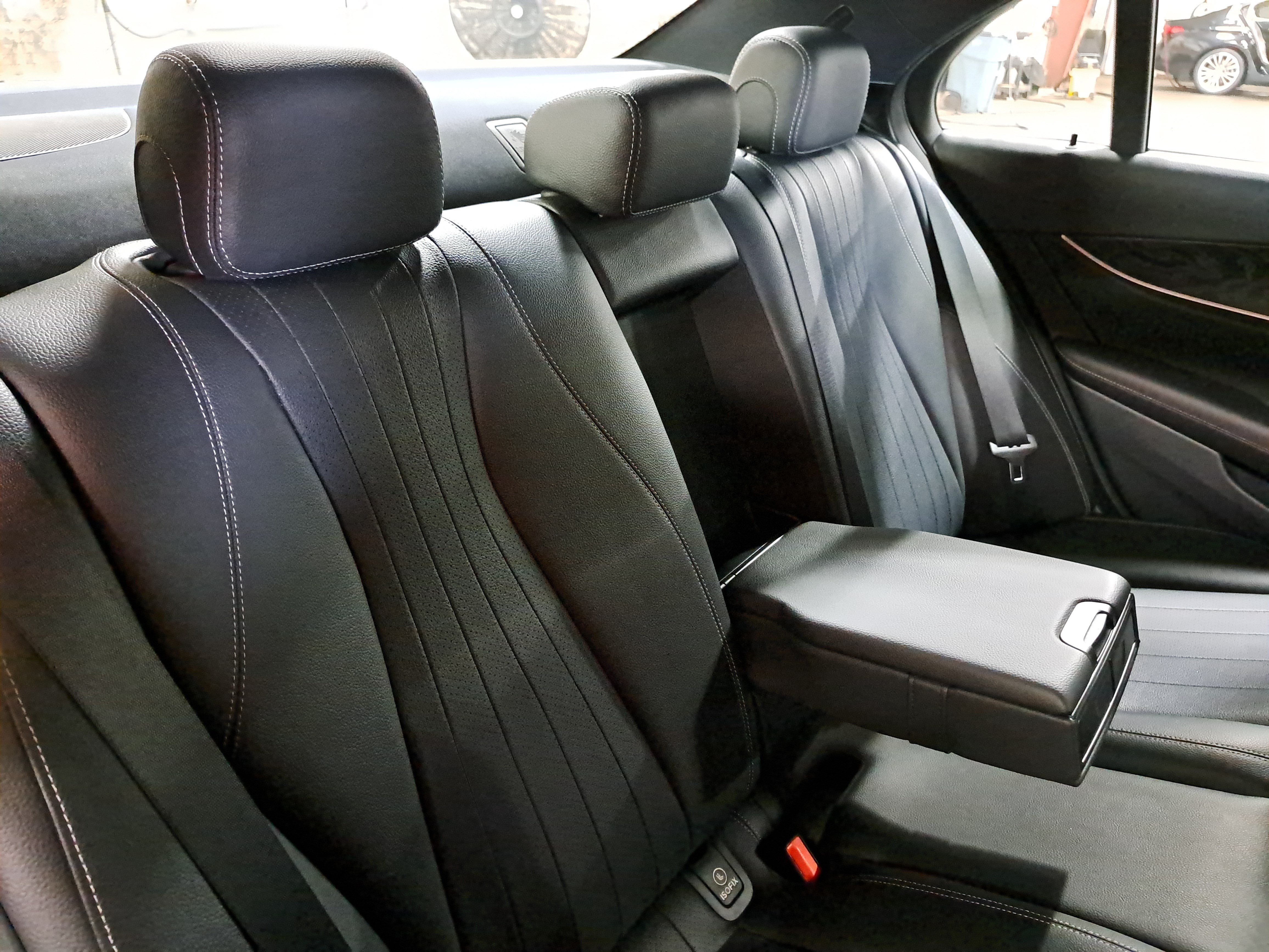 Used 2021 Mercedes-Benz E 350 4MATIC Sedan image 12