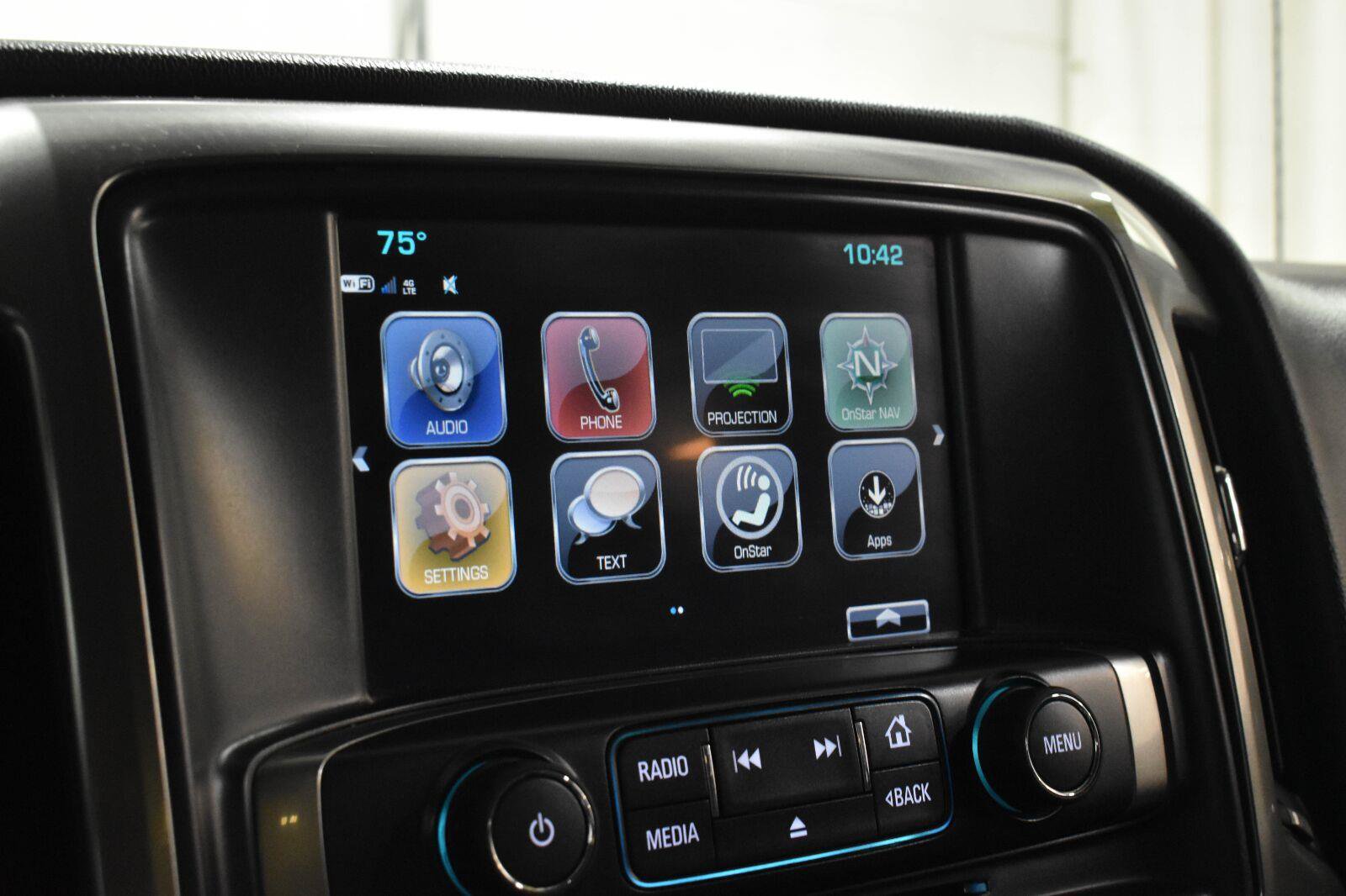 Used 2019 Chevrolet Silverado 2500 LT w/ Z71 Package, Off-Road AWD/4WD image 18