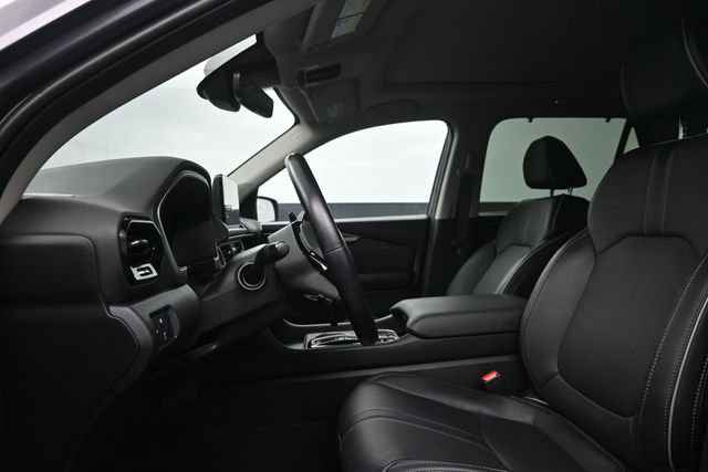 Used 2023 Honda Pilot Elite image 10