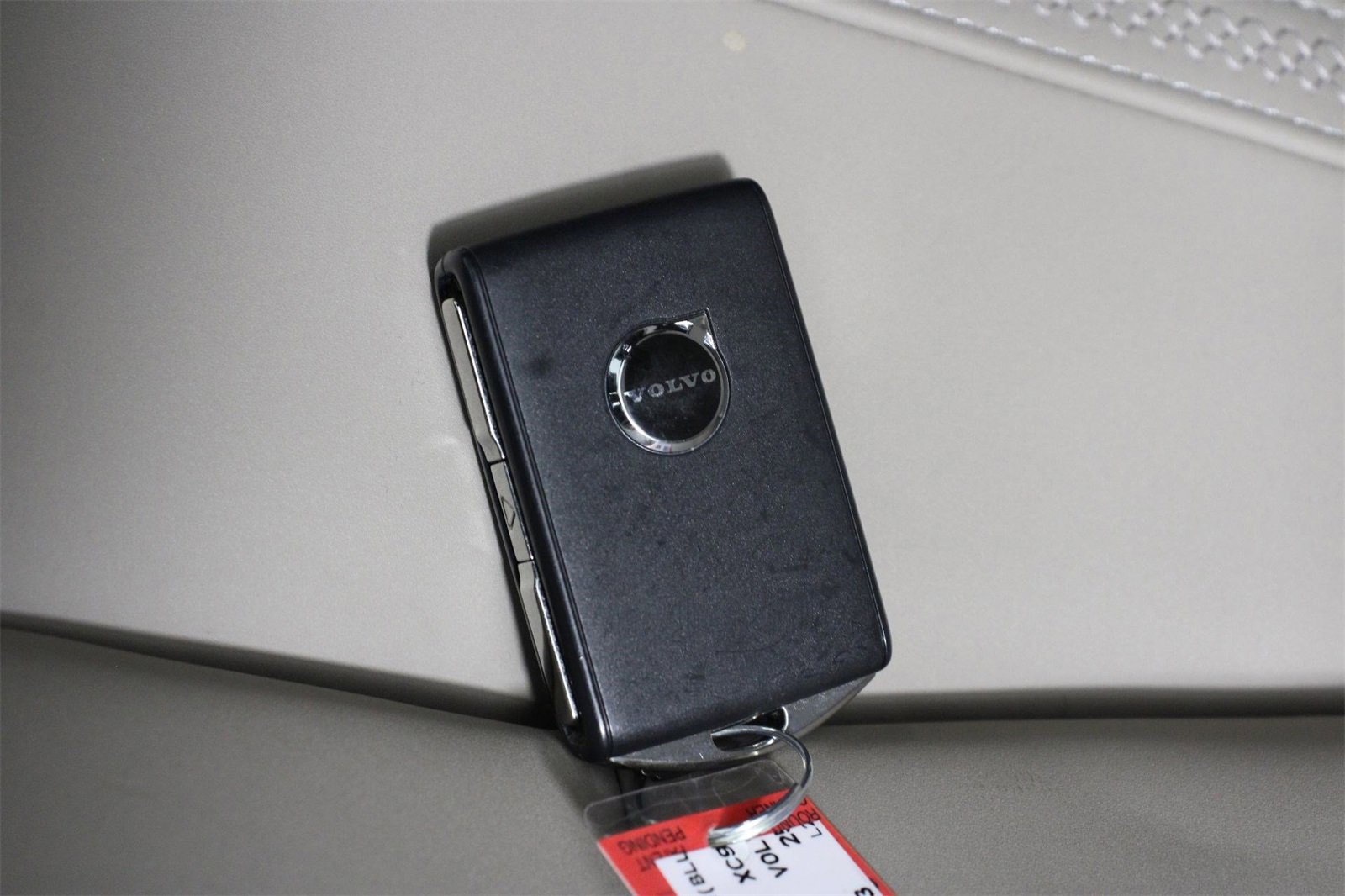 Certified 2025 Volvo XC90 B5 Core image 33