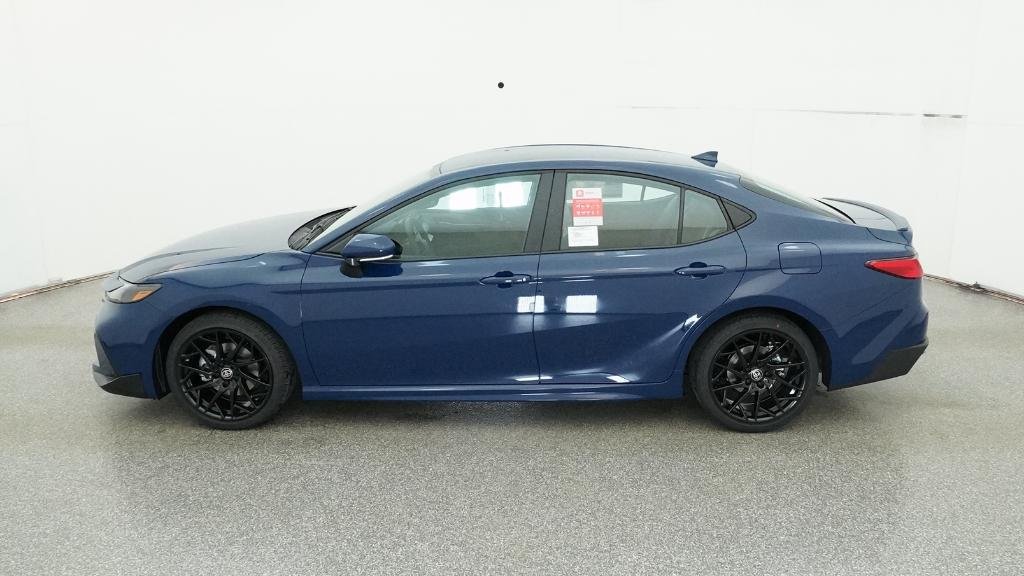 New 2026 Toyota Camry SE FWD image 11