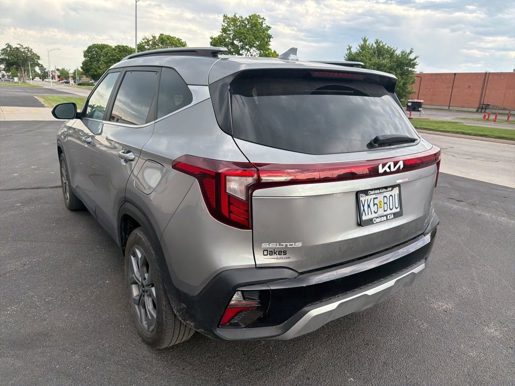 Certified 2024 Kia Seltos S AWD/4WD image 7