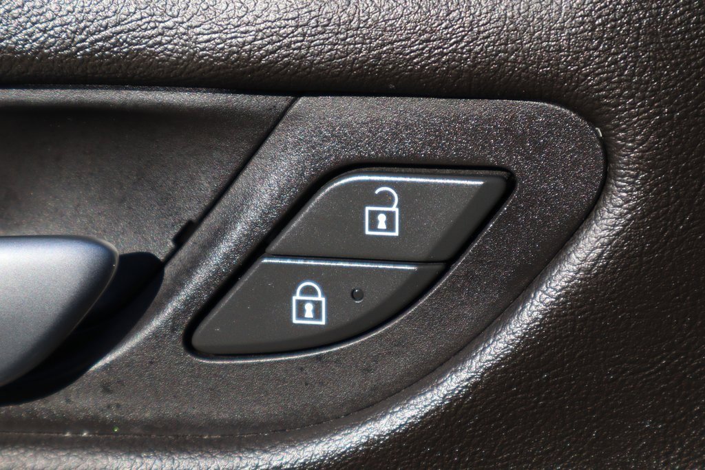 Used 2023 Cadillac Escalade Premium Luxury w/ LPO, Floor Liner Package image 17