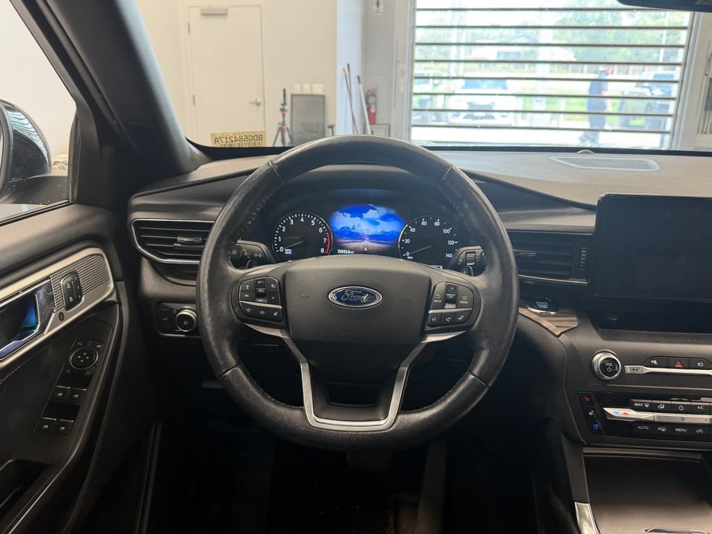 Used 2020 Ford Explorer Limited w/ Class III Trailer Tow Package AWD/4WD image 19