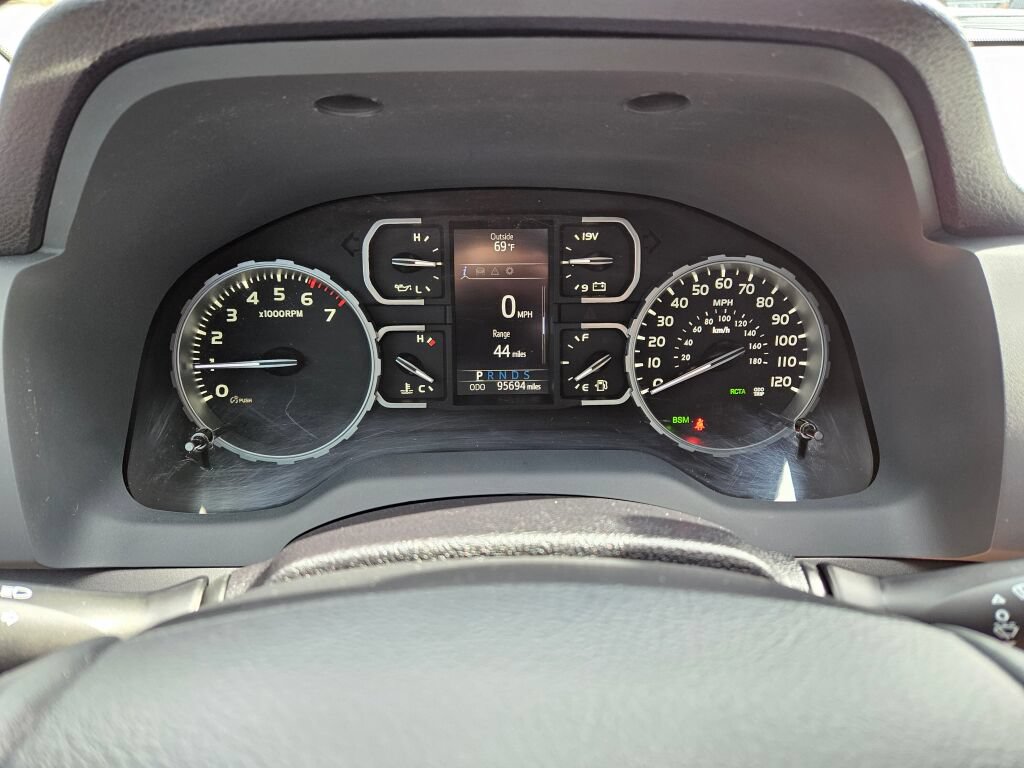 Used 2020 Toyota Tundra SR5 AWD/4WD image 22