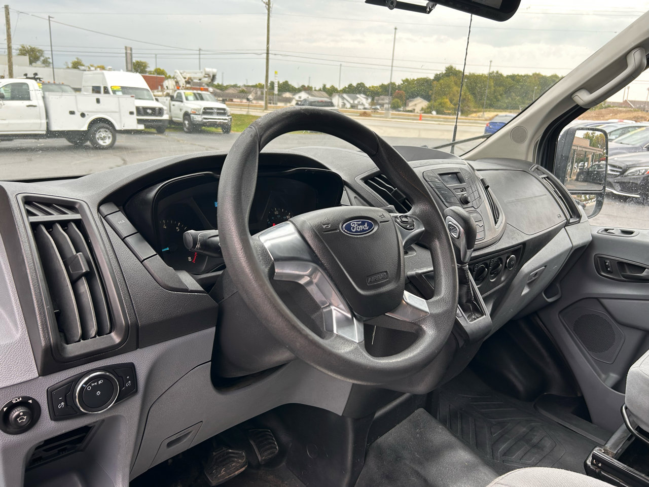 Used 2019 Ford Transit 250 148 High Roof Extended image 19