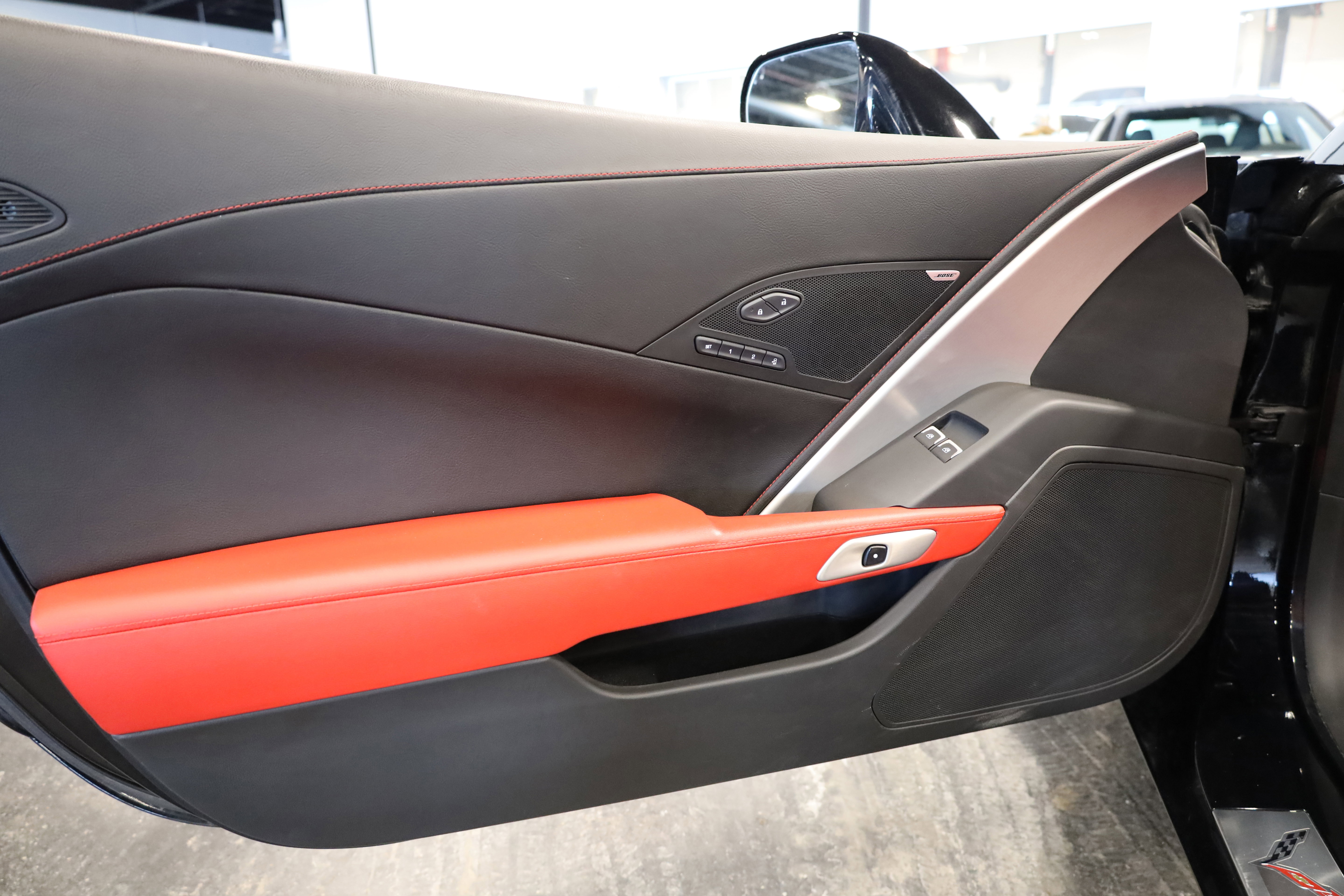 Used 2014 Chevrolet Corvette Stingray Convertible w/ 2LT Preferred Equipment Group image 17