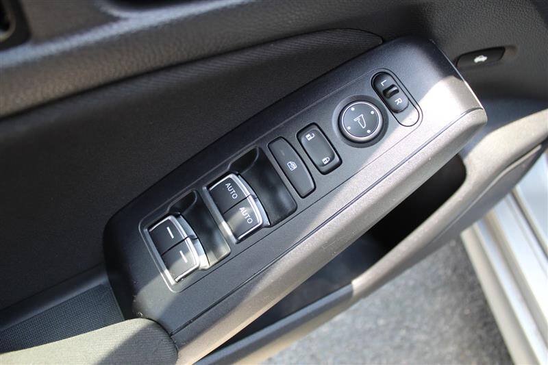 Used 2022 Honda Civic EX image 12