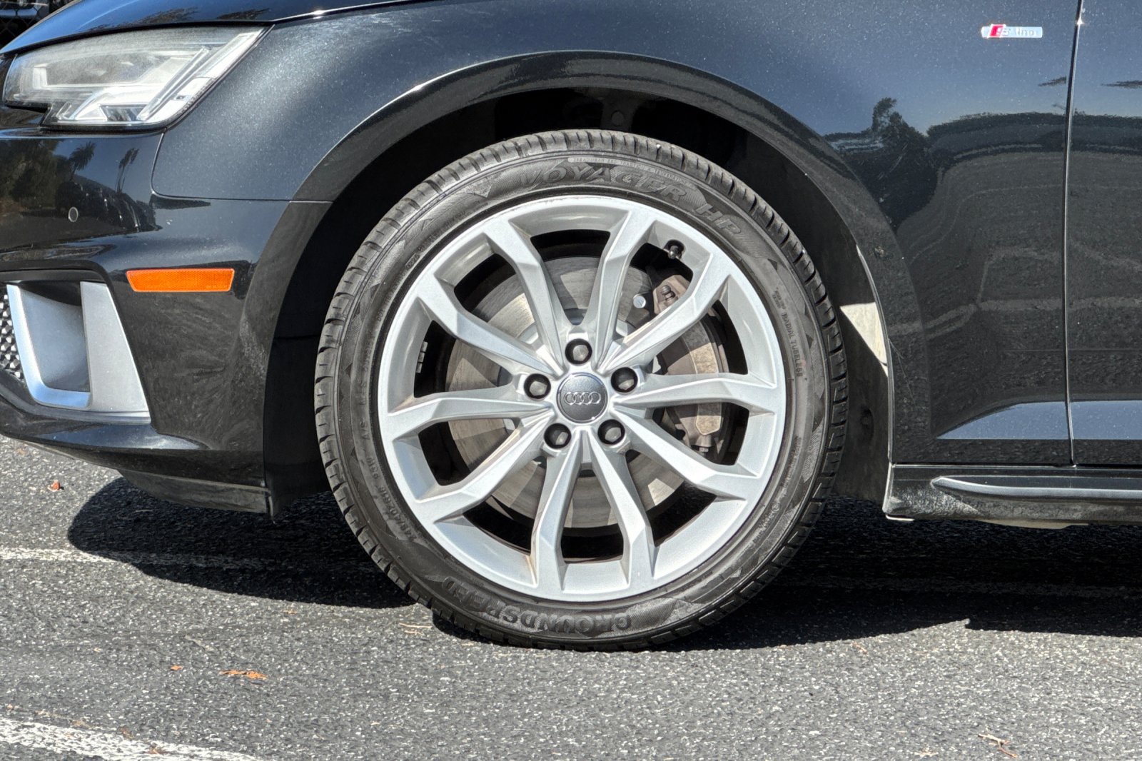 Used 2019 Audi A4 2.0T Premium Plus w/ Premium Plus Package AWD/4WD image 26