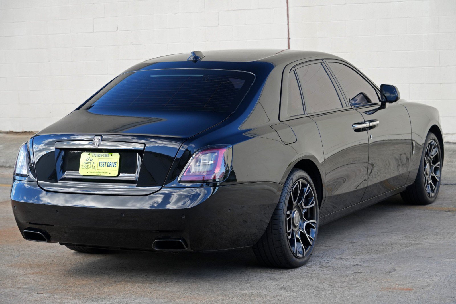 Used 2024 Rolls-Royce Ghost Black Badge w/ Black Badge Ghost Package AWD/4WD image 73