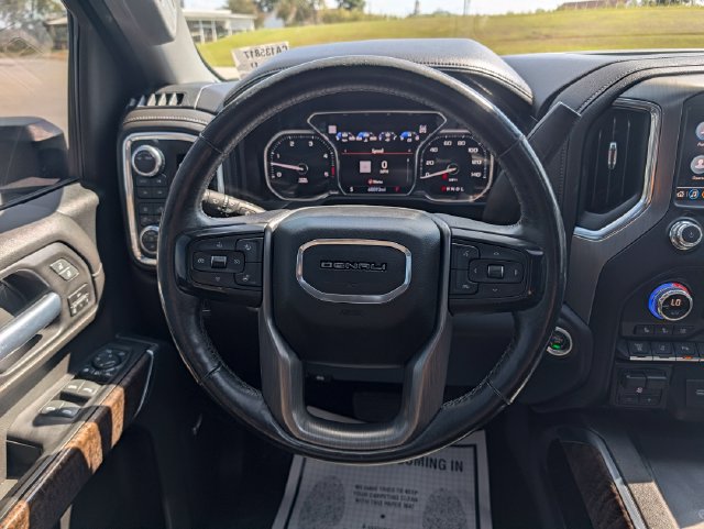 Used 2021 GMC Sierra 2500 Denali w/ Denali Ultimate Package AWD/4WD image 14