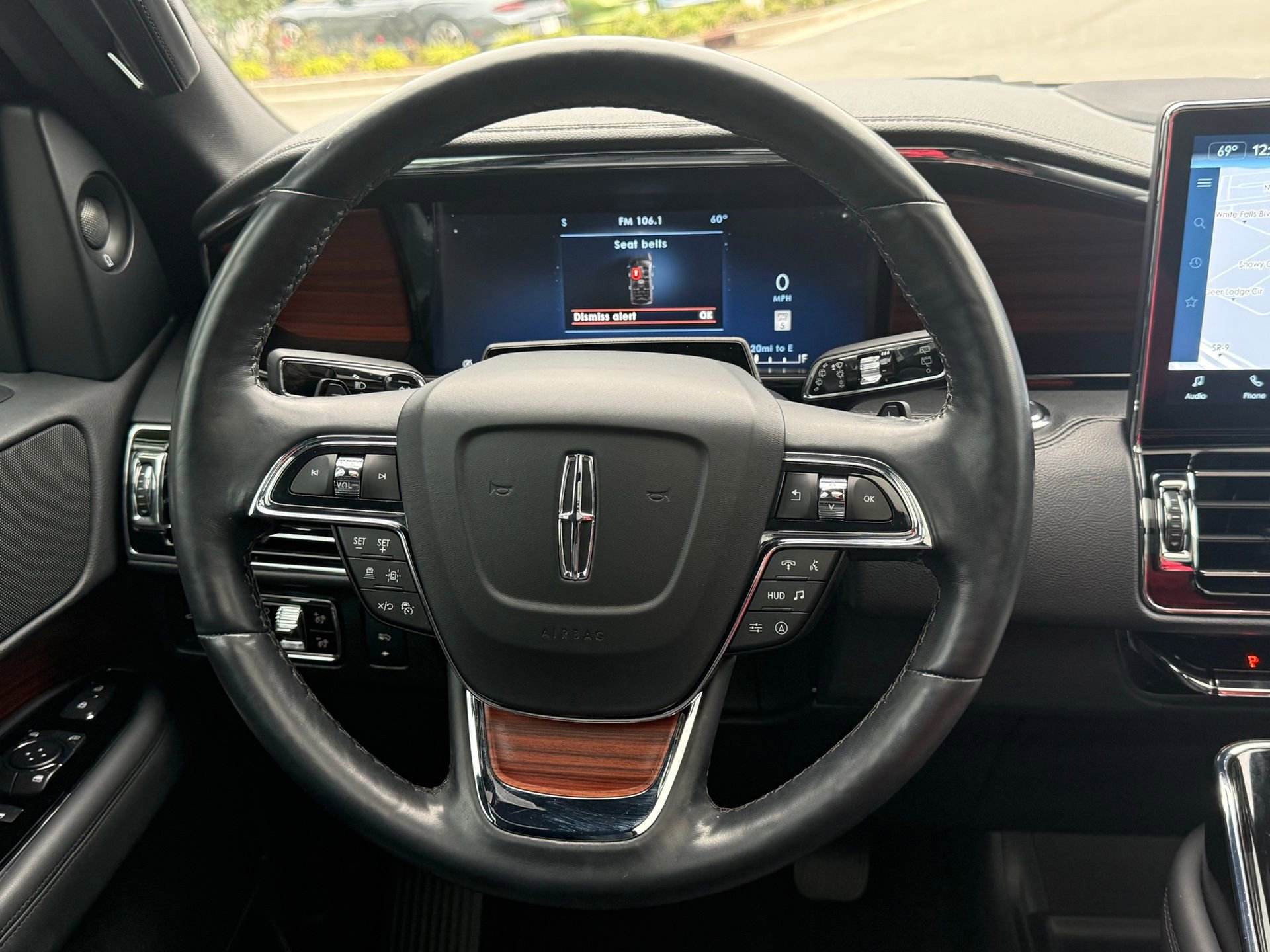 Used 2024 Lincoln Navigator Reserve image 39