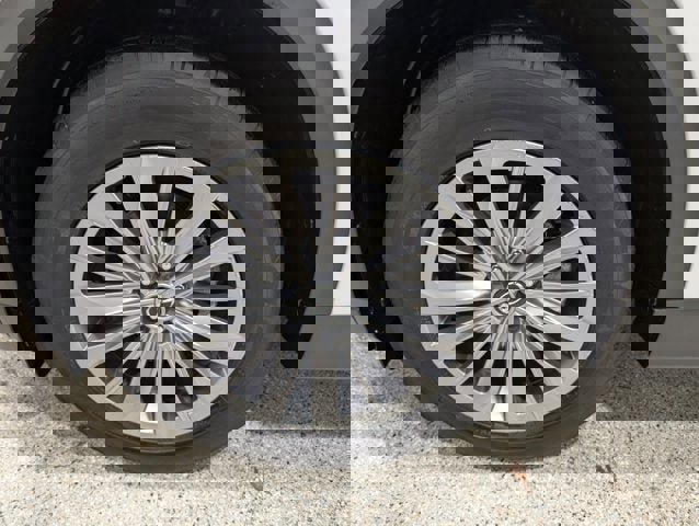 Certified 2024 MAZDA CX-90 3.3 Turbo w/ Select Package image 9