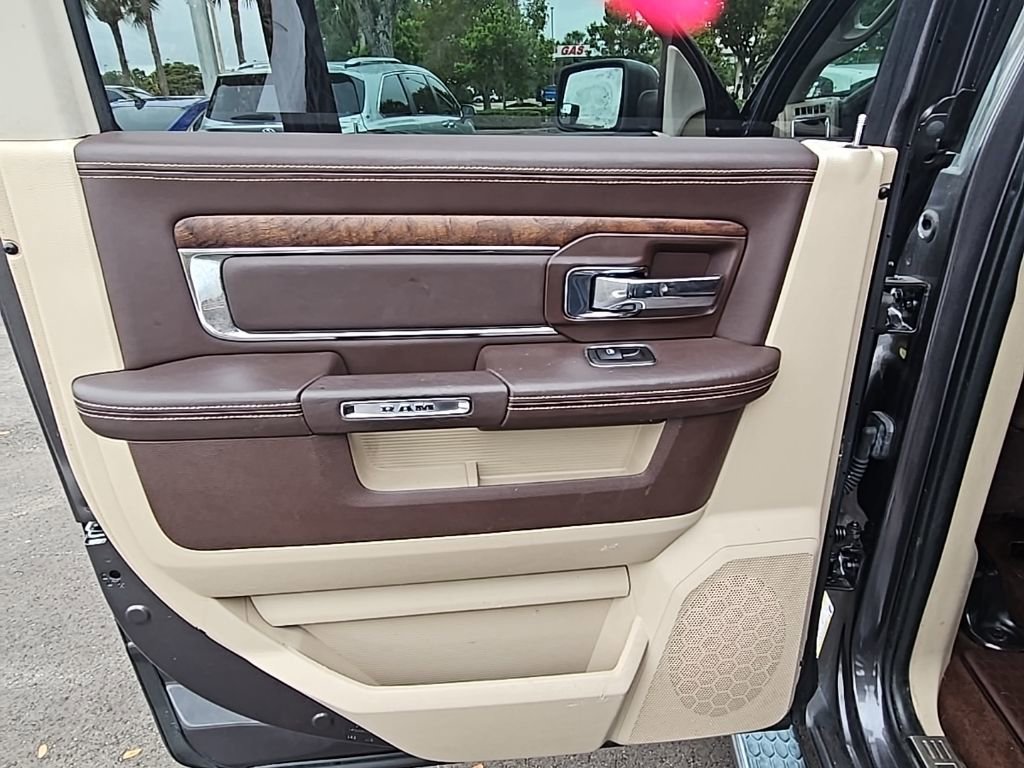 Used 2017 RAM 1500 Laramie Longhorn image 16