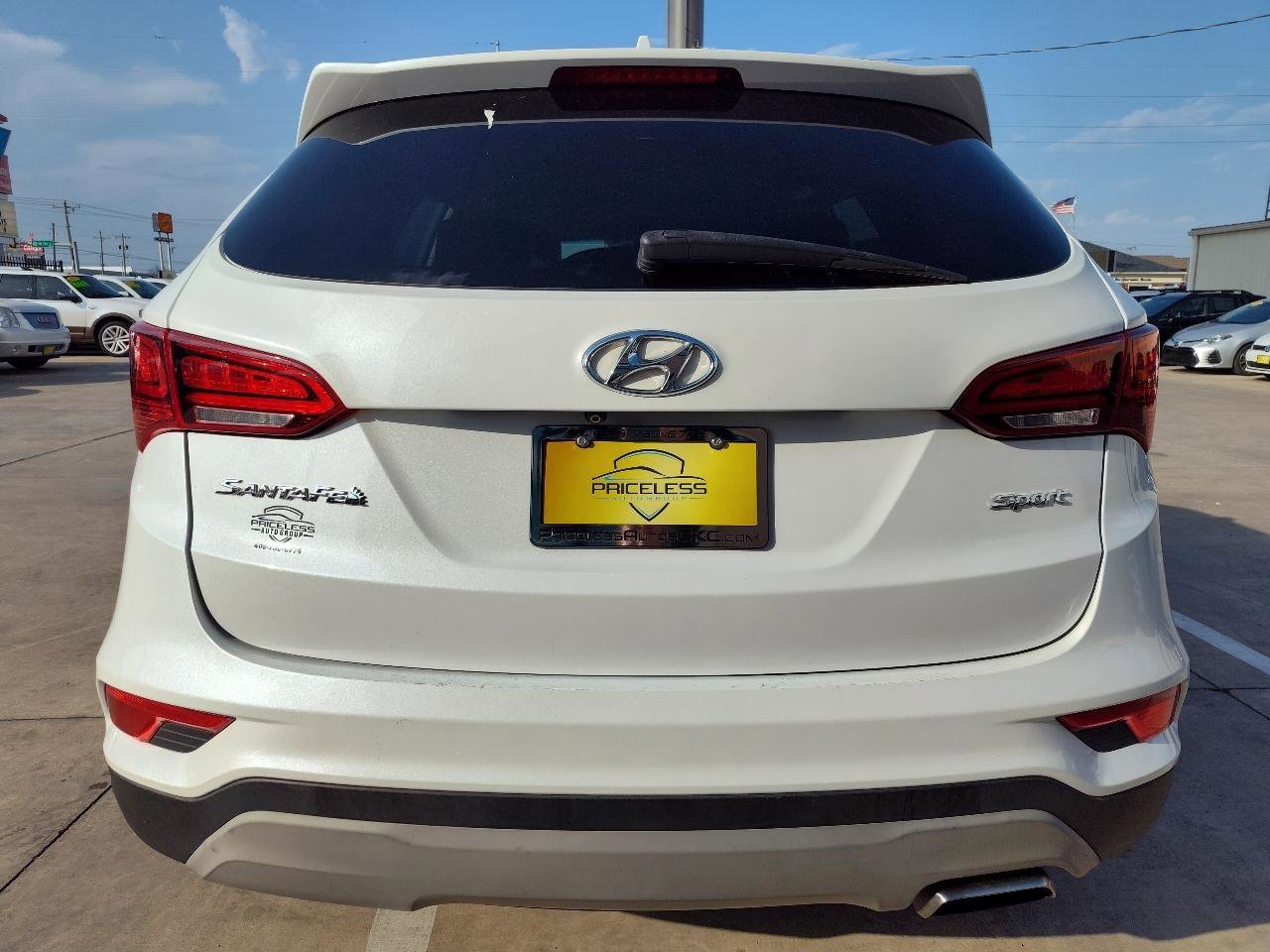 Used 2018 Hyundai Santa Fe Sport w/ 2.4L Value Package 02 FWD image 5