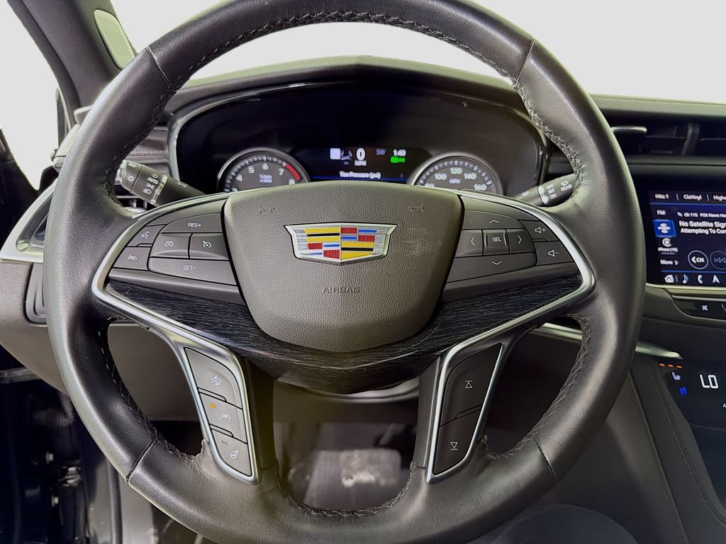 Used 2023 Cadillac XT5 Premium Luxury w/ Technology Package FWD image 15