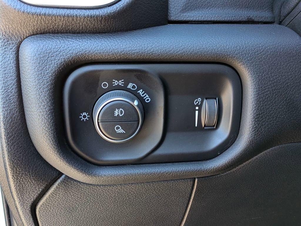 Used 2024 RAM 2500 Big Horn image 16