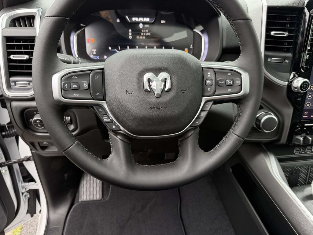 New 2026 RAM 1500 Big Horn AWD/4WD image 20