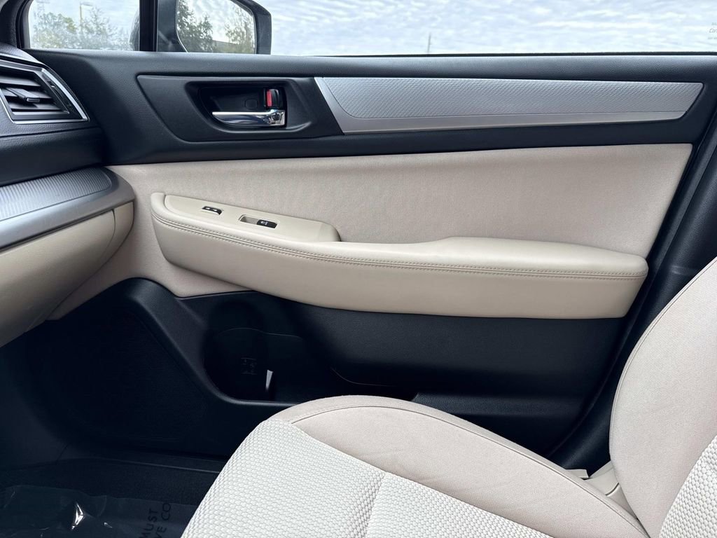 Used 2016 Subaru Outback 2.5i Premium w/ Popular Package #2 image 27