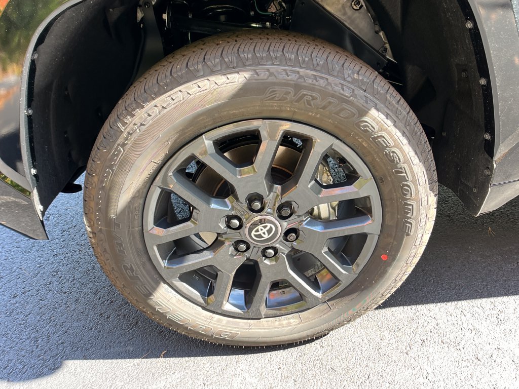 New 2026 Toyota Tundra Platinum AWD/4WD image 25