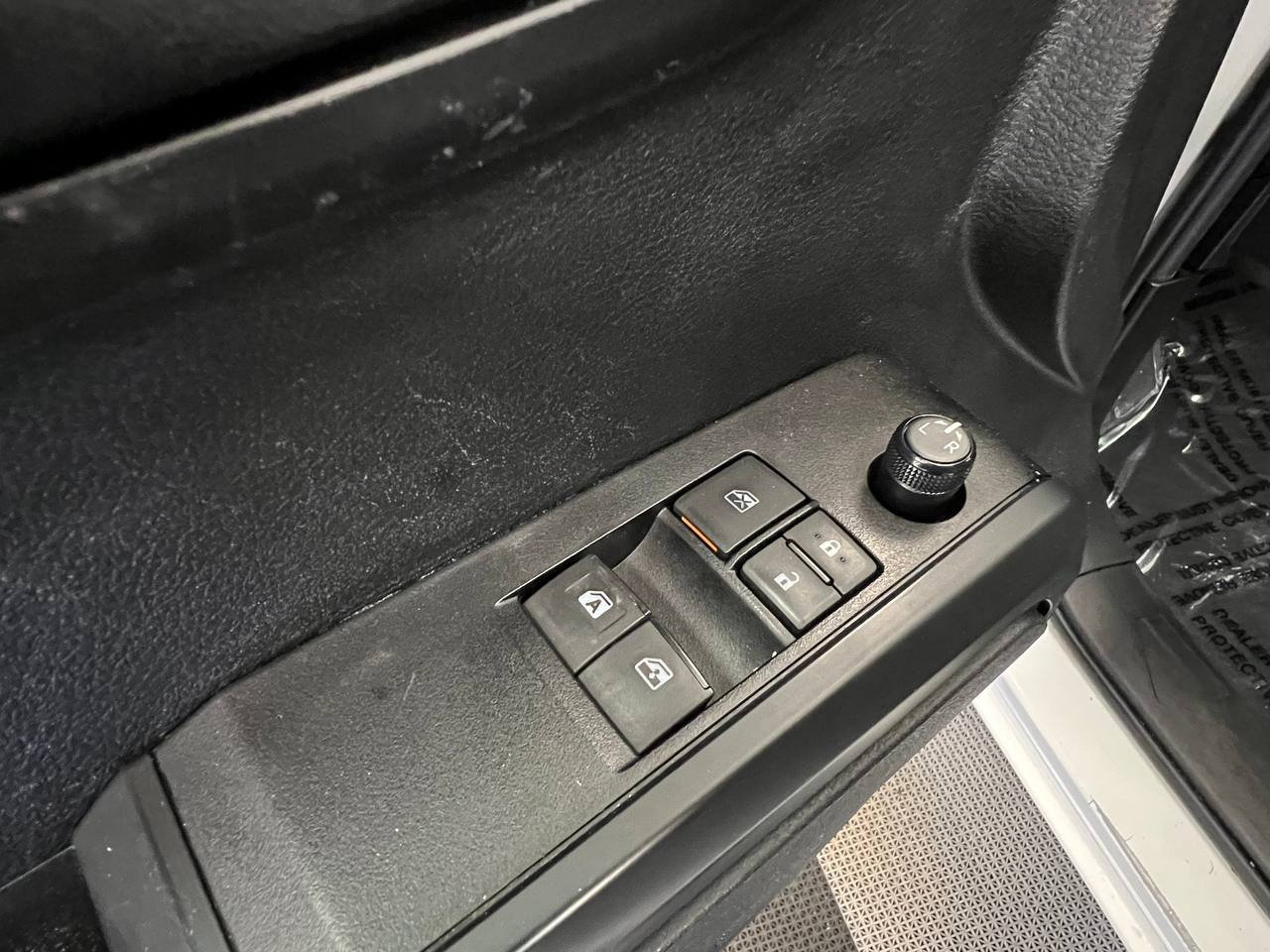 Used 2021 Toyota Tacoma SR image 21