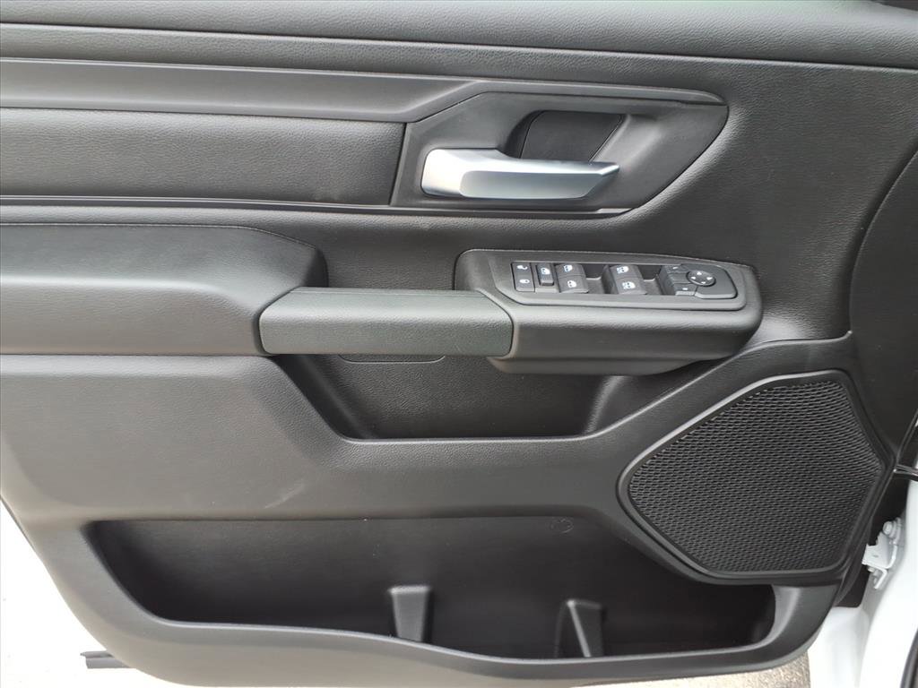 New 2026 RAM 1500 Express image 15