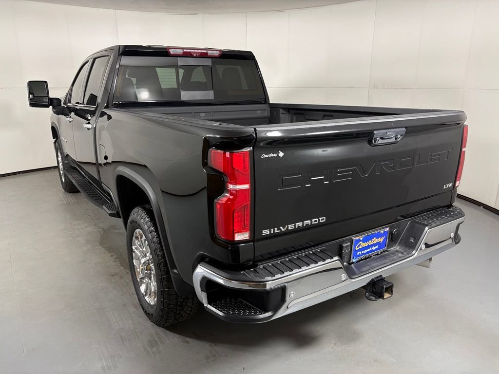 Certified 2025 Chevrolet Silverado 2500 LTZ w/ LTZ Premium Package AWD/4WD image 7