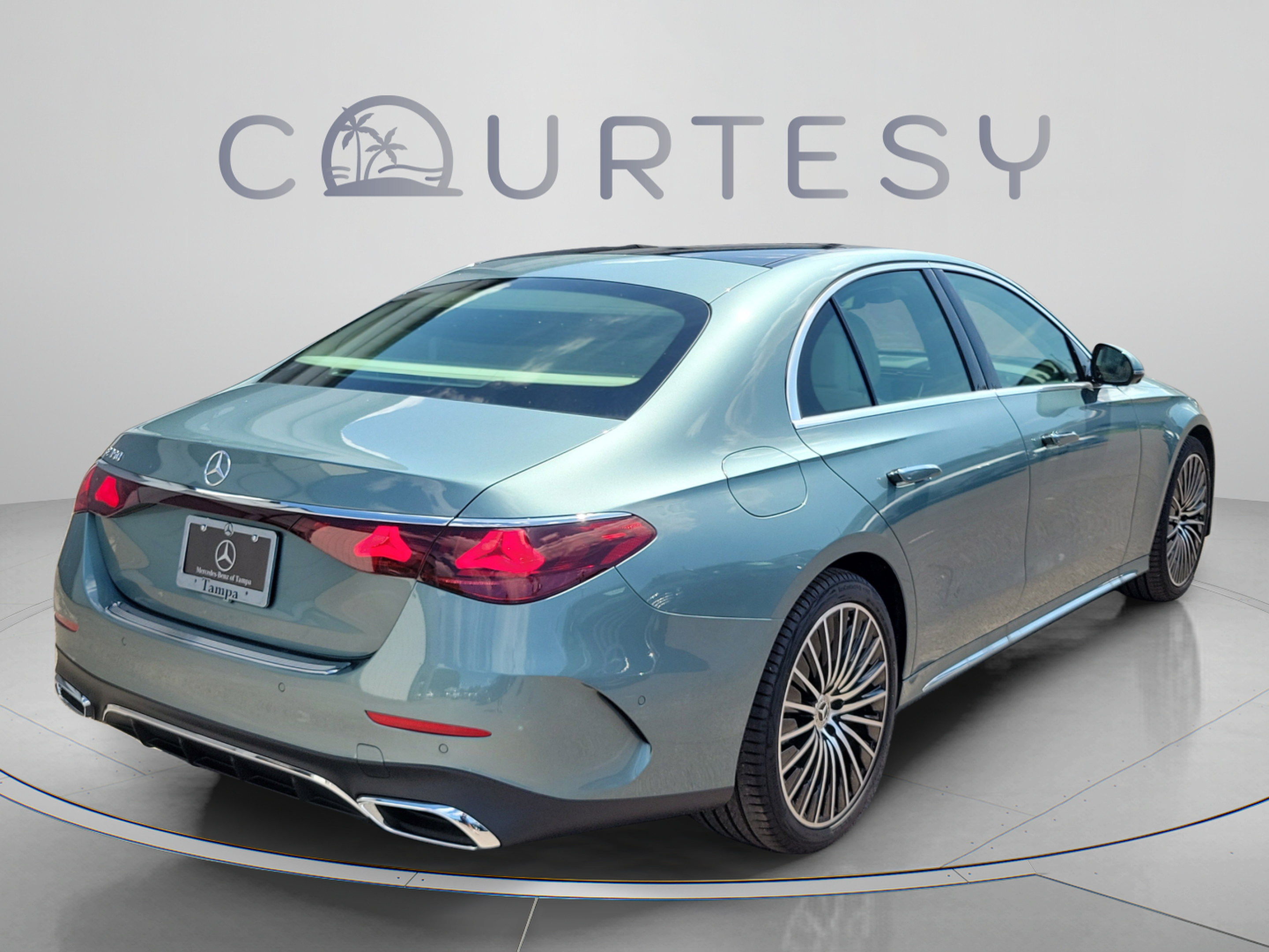 New 2026 Mercedes-Benz E 350 Sedan image 3