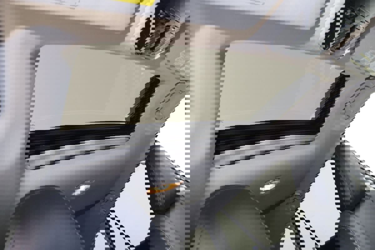 Used 2022 Subaru Outback Limited image 11