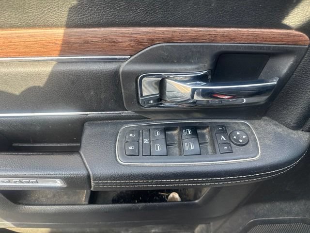 Used 2018 RAM 3500 Laramie w/ Cold Weather Group AWD/4WD image 12