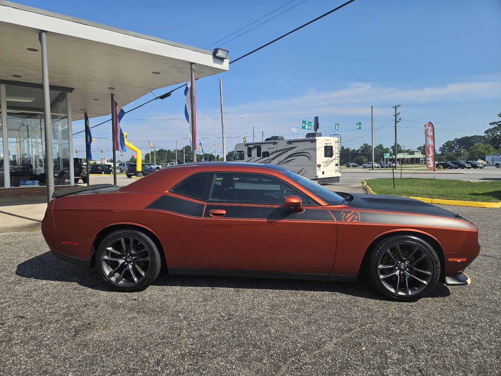 Used 2021 Dodge Challenger R/T w/ T/A Package RWD image 2