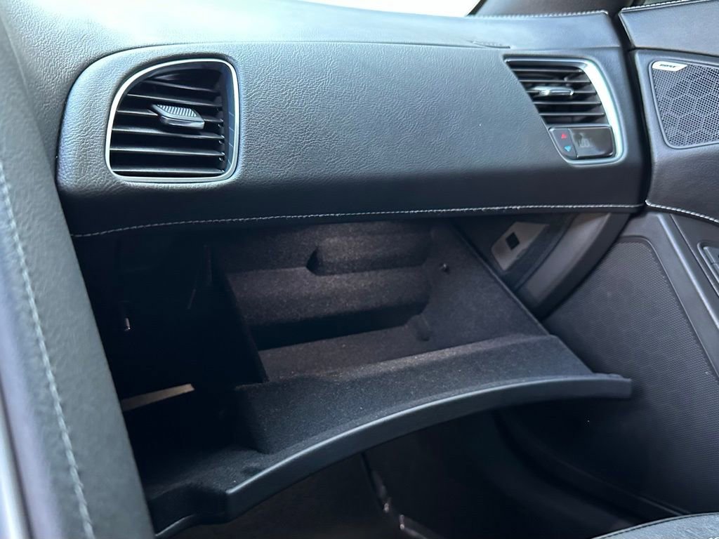 Used 2019 Chevrolet Corvette Stingray Coupe w/ 1LT image 45