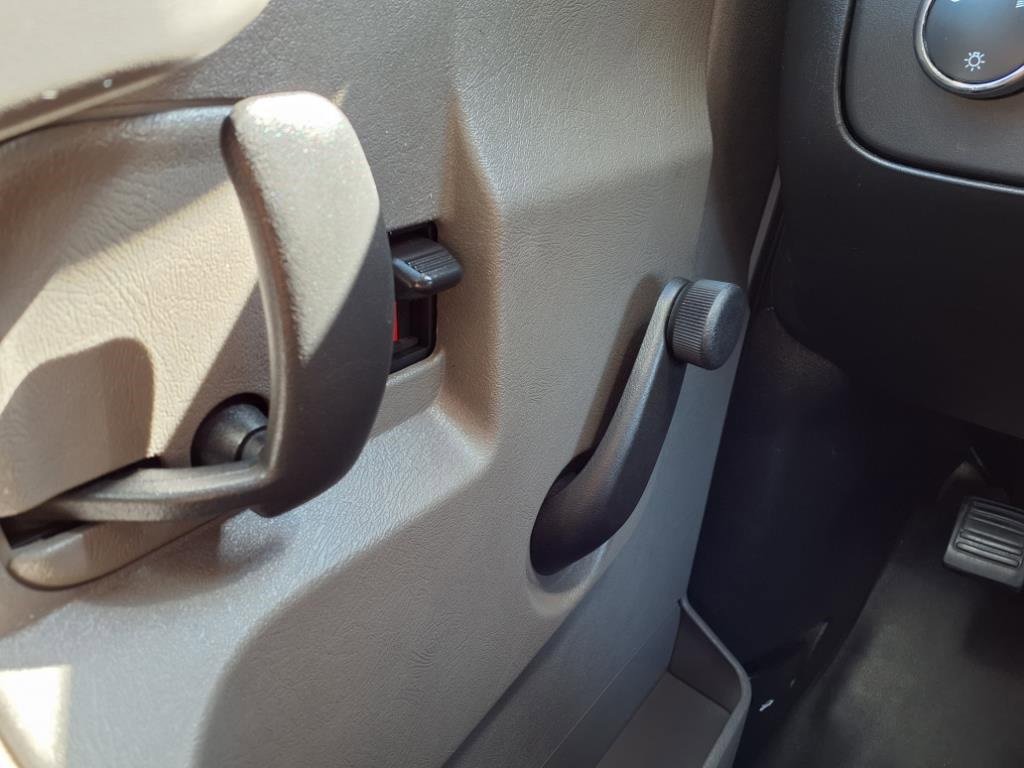 Used 2020 Chevrolet Express 3500 w/ Driver Convenience Package image 41