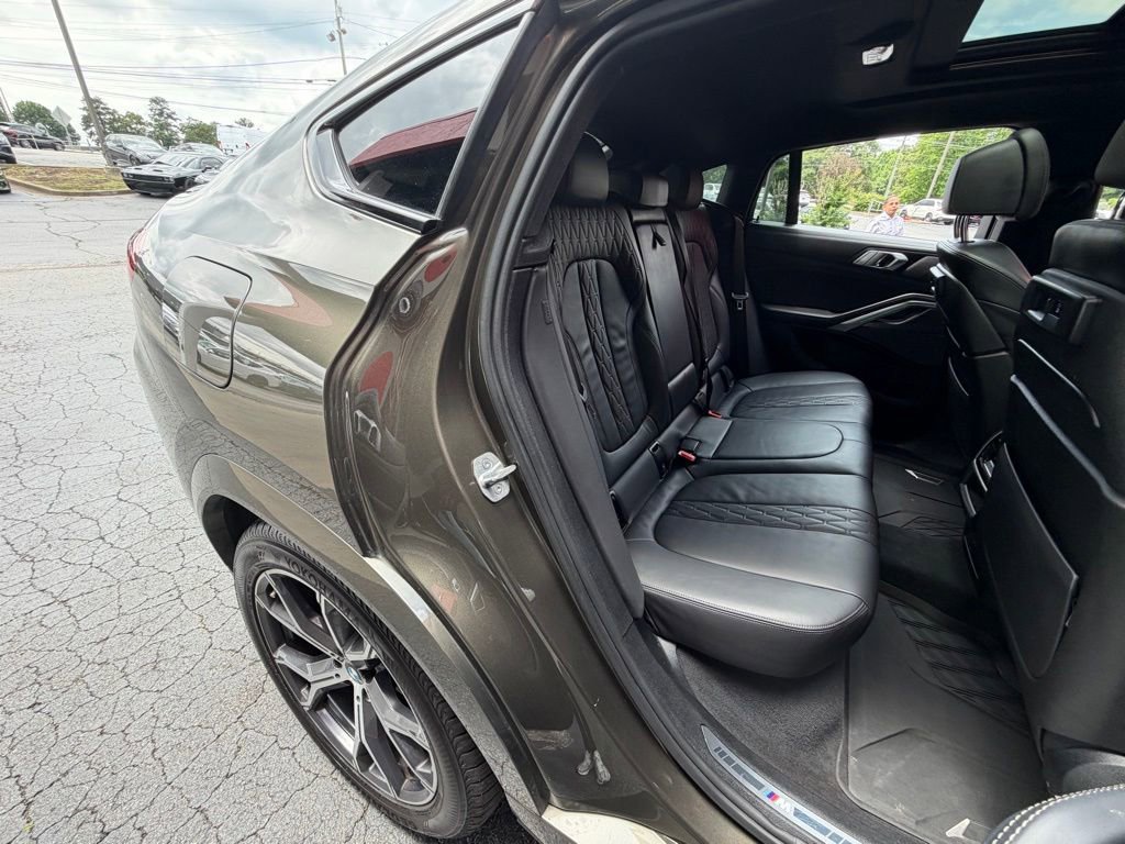 Used 2020 BMW X6 M50i w/ Premium Package AWD/4WD image 34