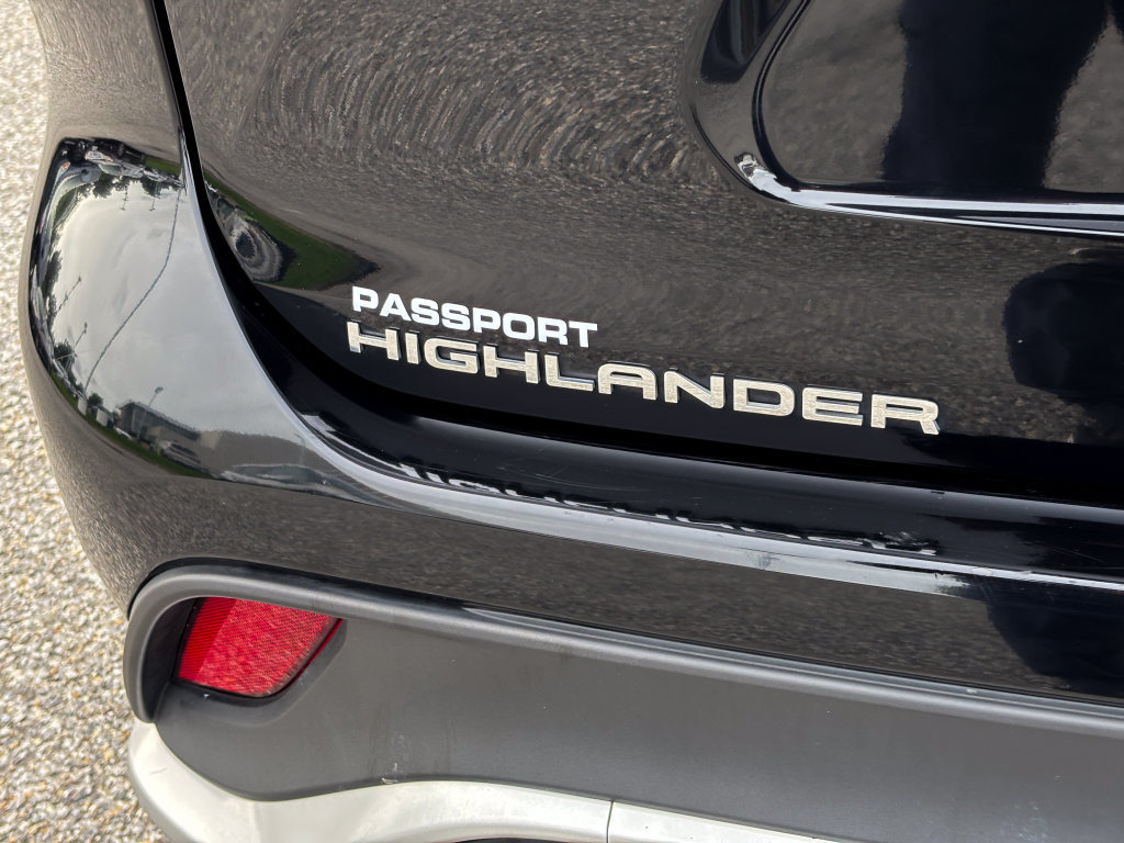 Used 2025 Toyota Highlander XSE AWD/4WD image 13