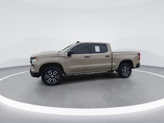 Used 2023 Chevrolet Silverado 1500 LT Trail Boss w/ Convenience Package II AWD/4WD image 6