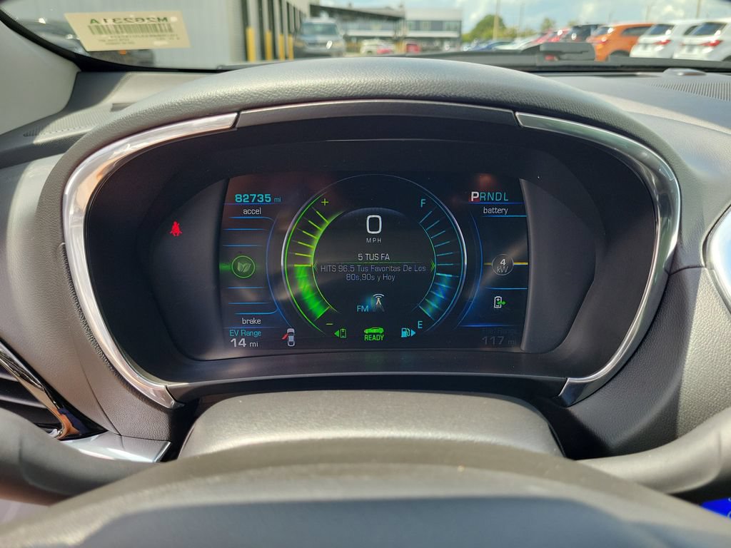 Used 2018 Chevrolet Volt Premier w/ Driver Confidence Package FWD image 18