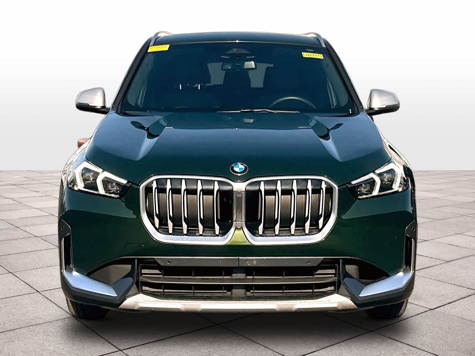 Used 2024 BMW X1 xDrive28i w/ Convenience Package AWD/4WD image 2
