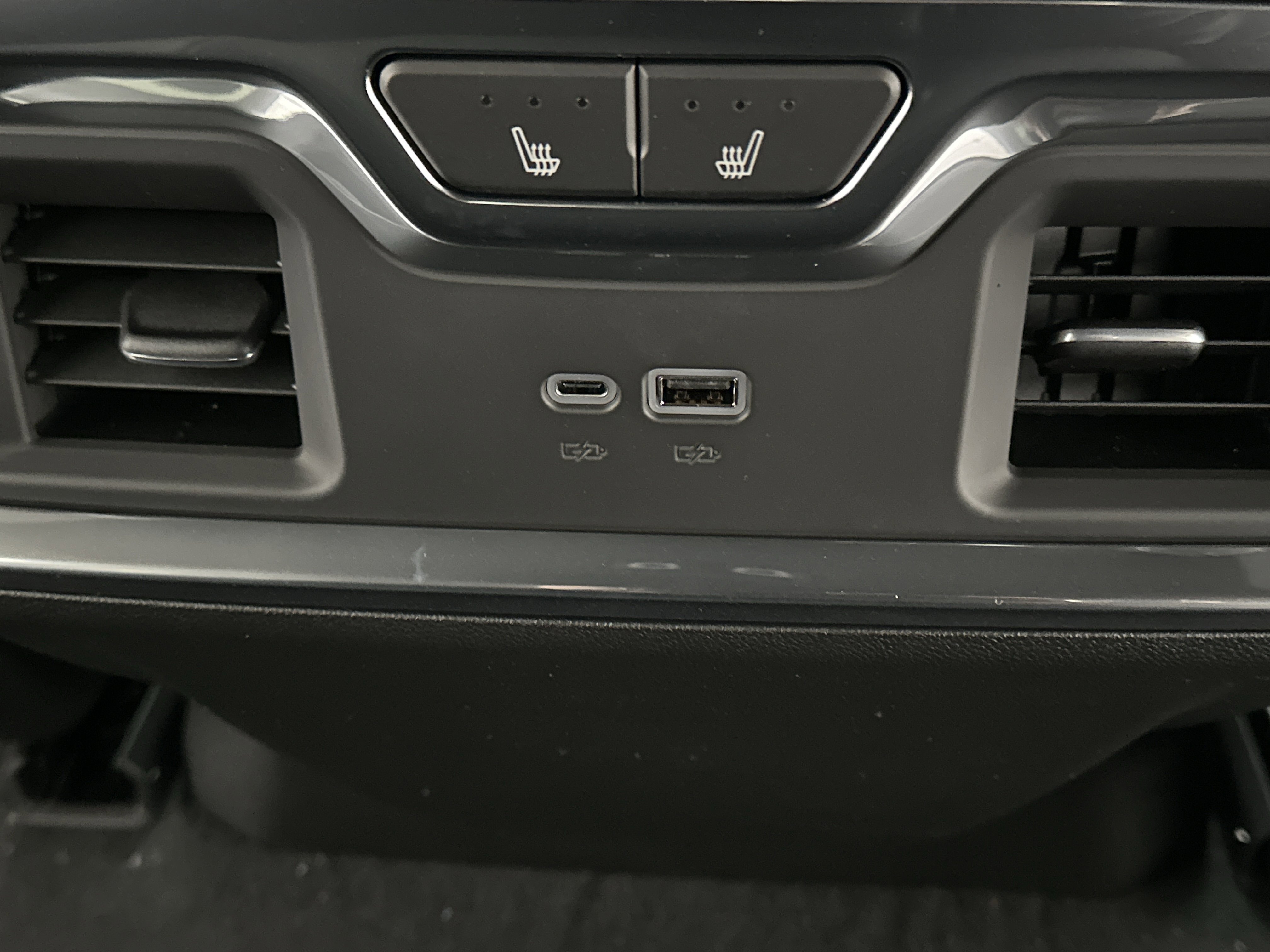 New 2026 Chevrolet Silverado 3500 High Country w/ Technology Package image 27