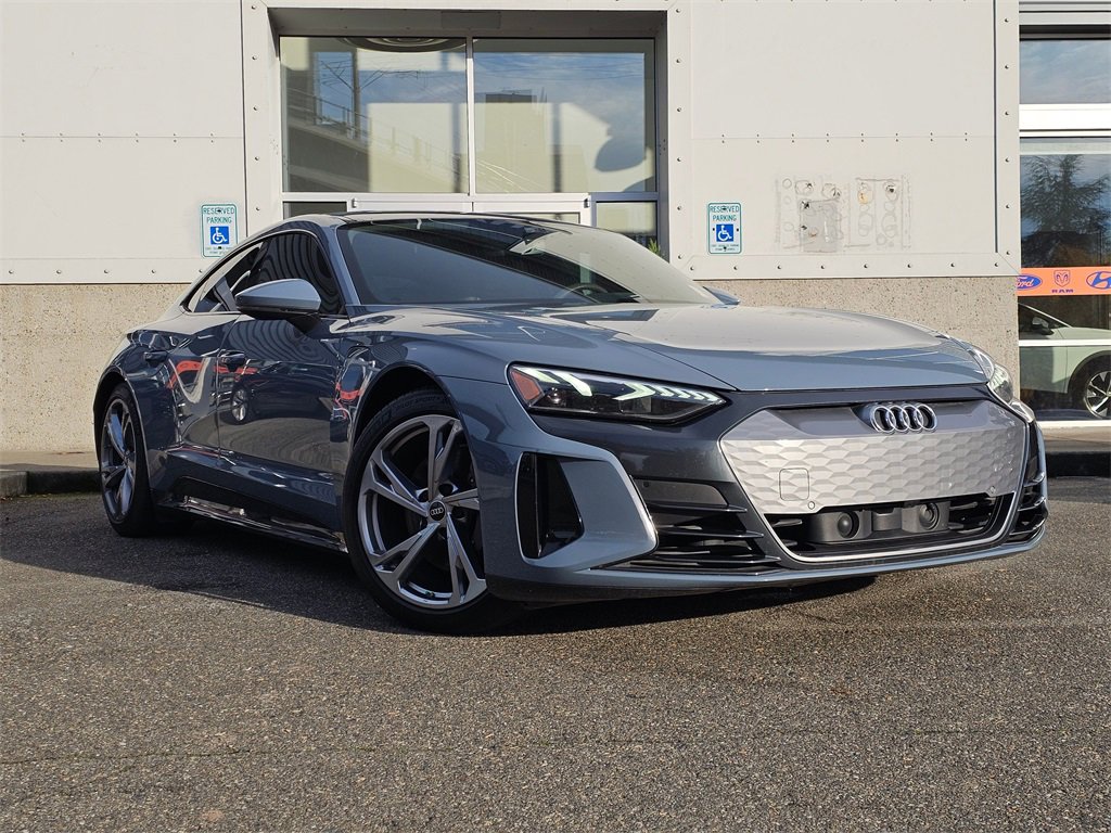 Used 2022 Audi e-tron GT Premium Plus image 2
