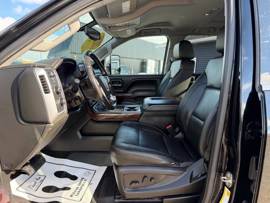 Used 2018 GMC Sierra 2500 SLT w/ Snow Plow Prep Package AWD/4WD image 15