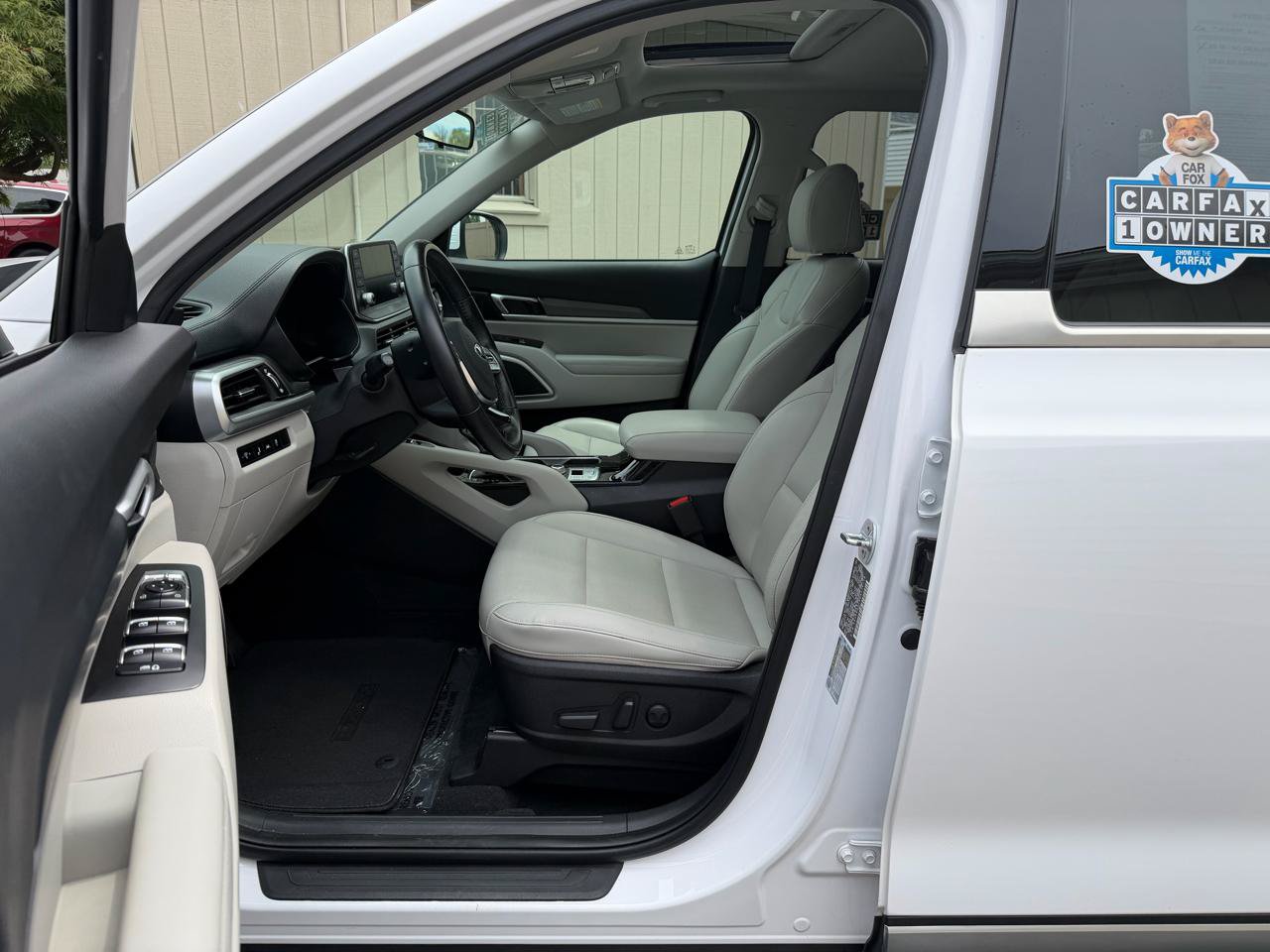 Used 2021 Kia Telluride S AWD/4WD image 14