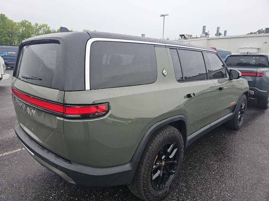 Used 2022 Rivian R1S Launch Edition image 2