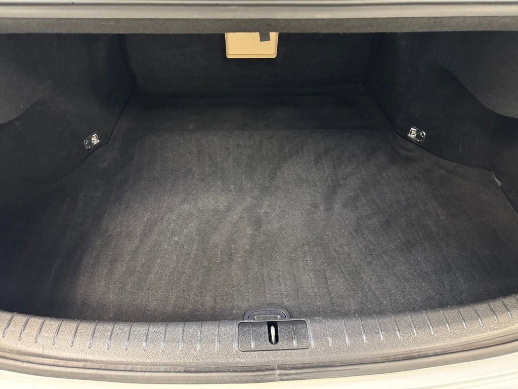 Used 2015 Hyundai Genesis 3.8 w/ Option Group 02 image 23