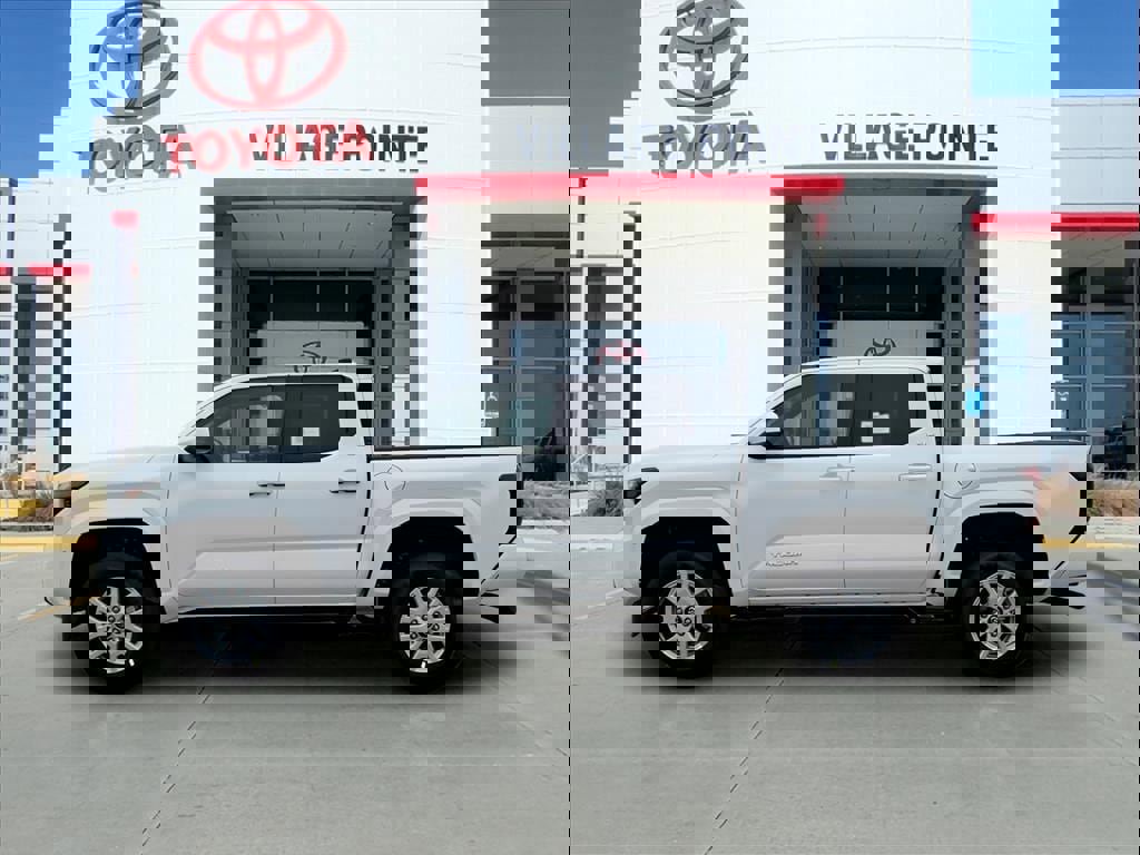 New 2026 Toyota Tacoma SR5 image 2