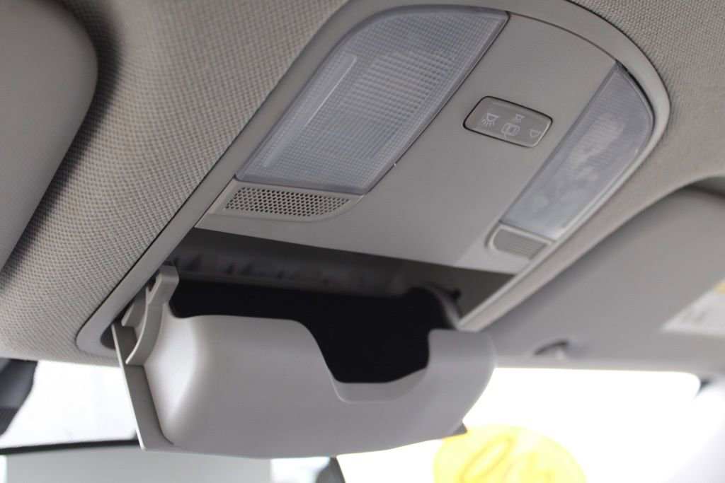 Used 2020 Hyundai Elantra SEL image 37