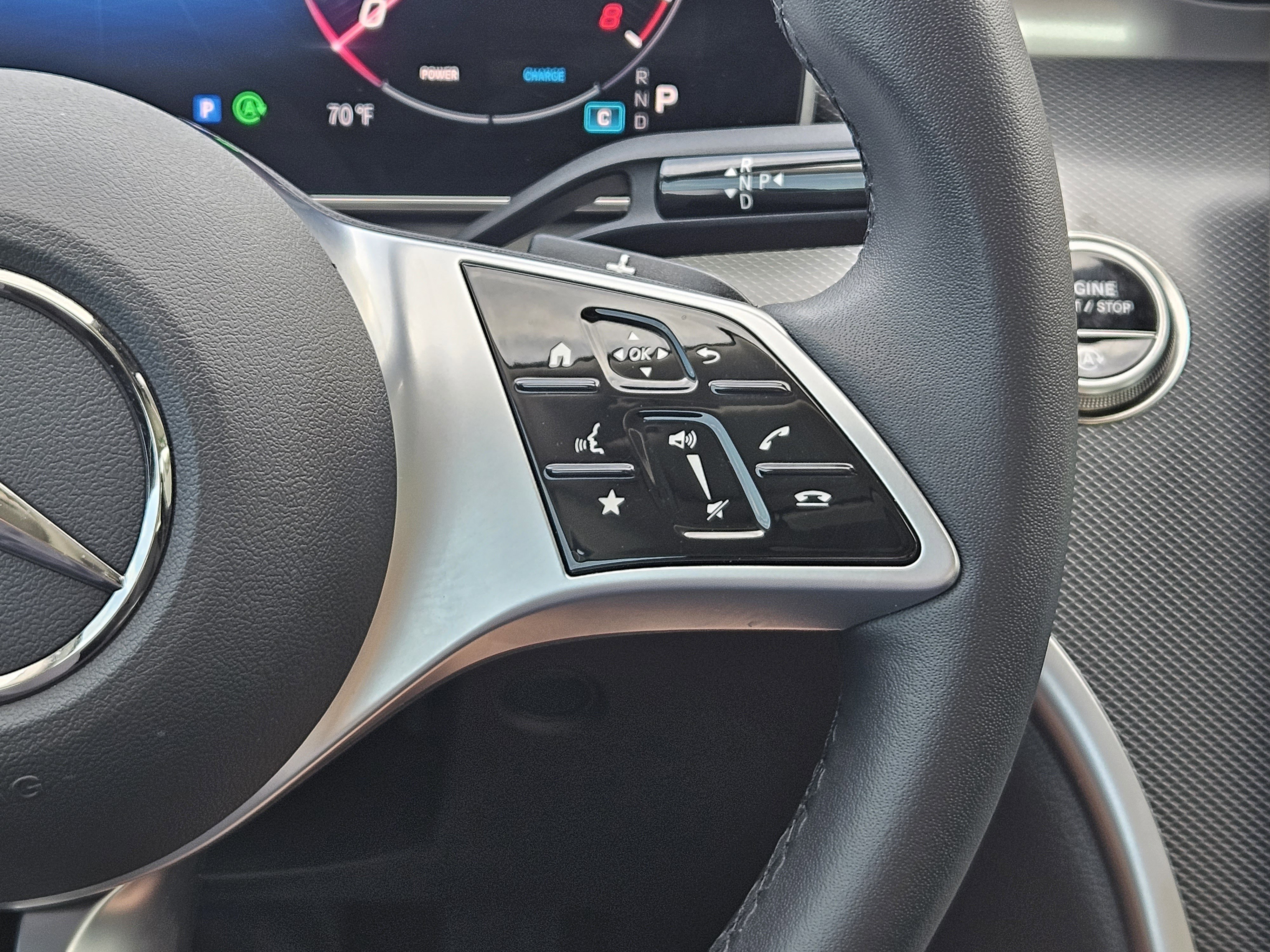 Certified 2025 Mercedes-Benz C 300 Sedan image 29